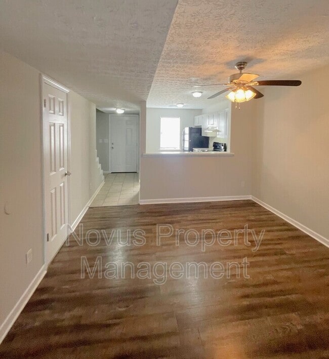 Building Photo - 709 South St