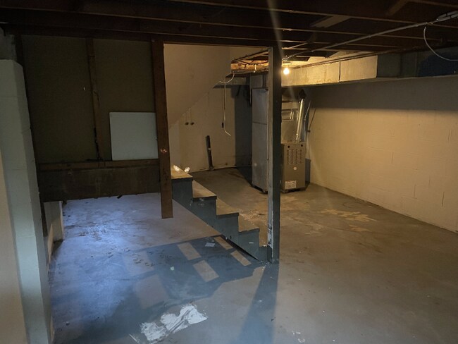 Building Photo - 532 Barnett Rd