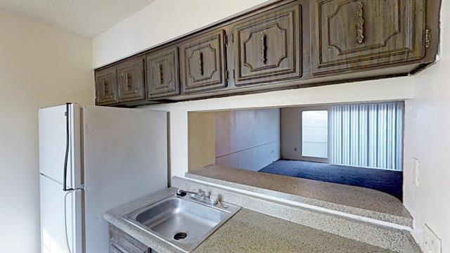 Building Photo - 2400 Buffalo Gap Rd