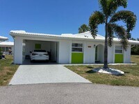 Building Photo - 371 Circlewood Dr