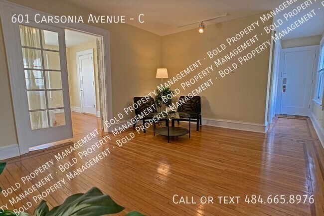 Building Photo - 601 Carsonia Ave