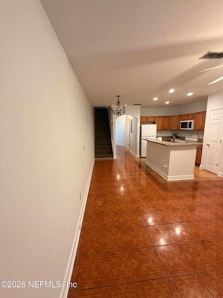 Building Photo - 1915 Lago Del Sur Drive