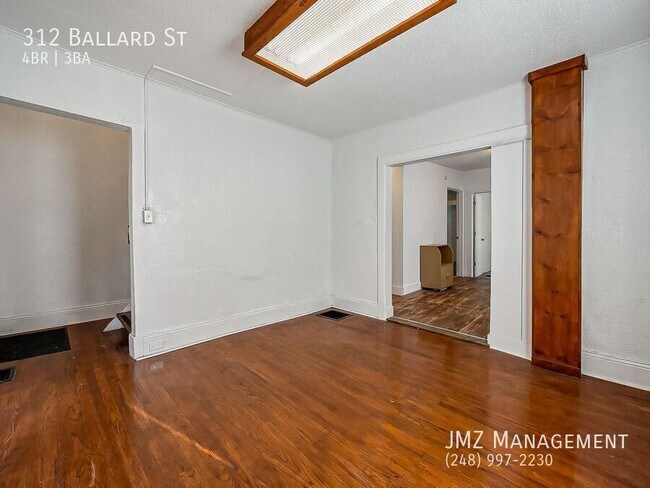 Building Photo - 312 Ballard St