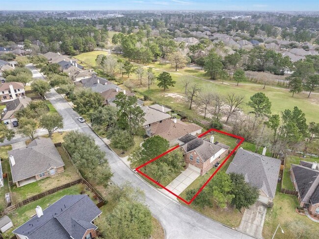 Building Photo - 25553 Oakhurst Forest Dr