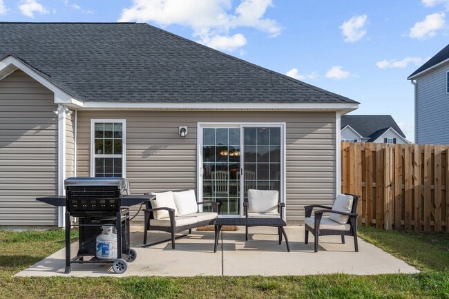 Building Photo - 517 Indigo Johnston Dr