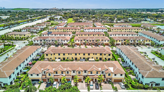 Building Photo - 4668 Banker Terrace