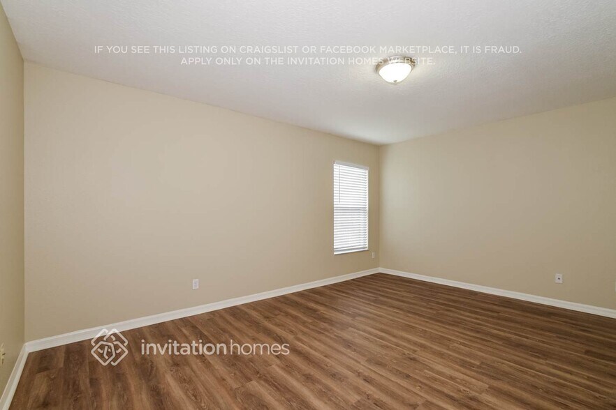 Building Photo - 1342 Bella Coola Dr