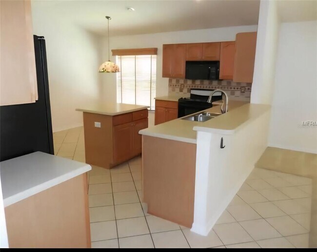 Building Photo - 5530 Cannonade Dr