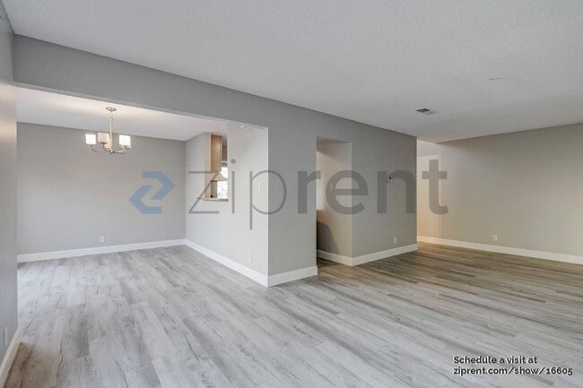 Building Photo - 1680 Laguna St