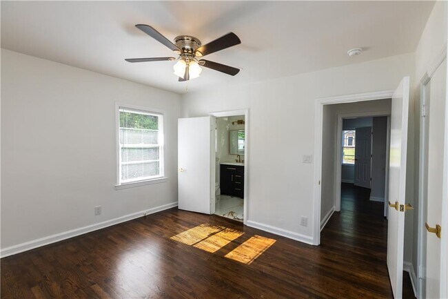 Building Photo - 88 Karland Dr NW