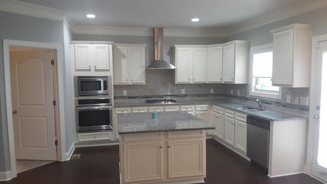 Building Photo - 2999 Ash Grove Dr