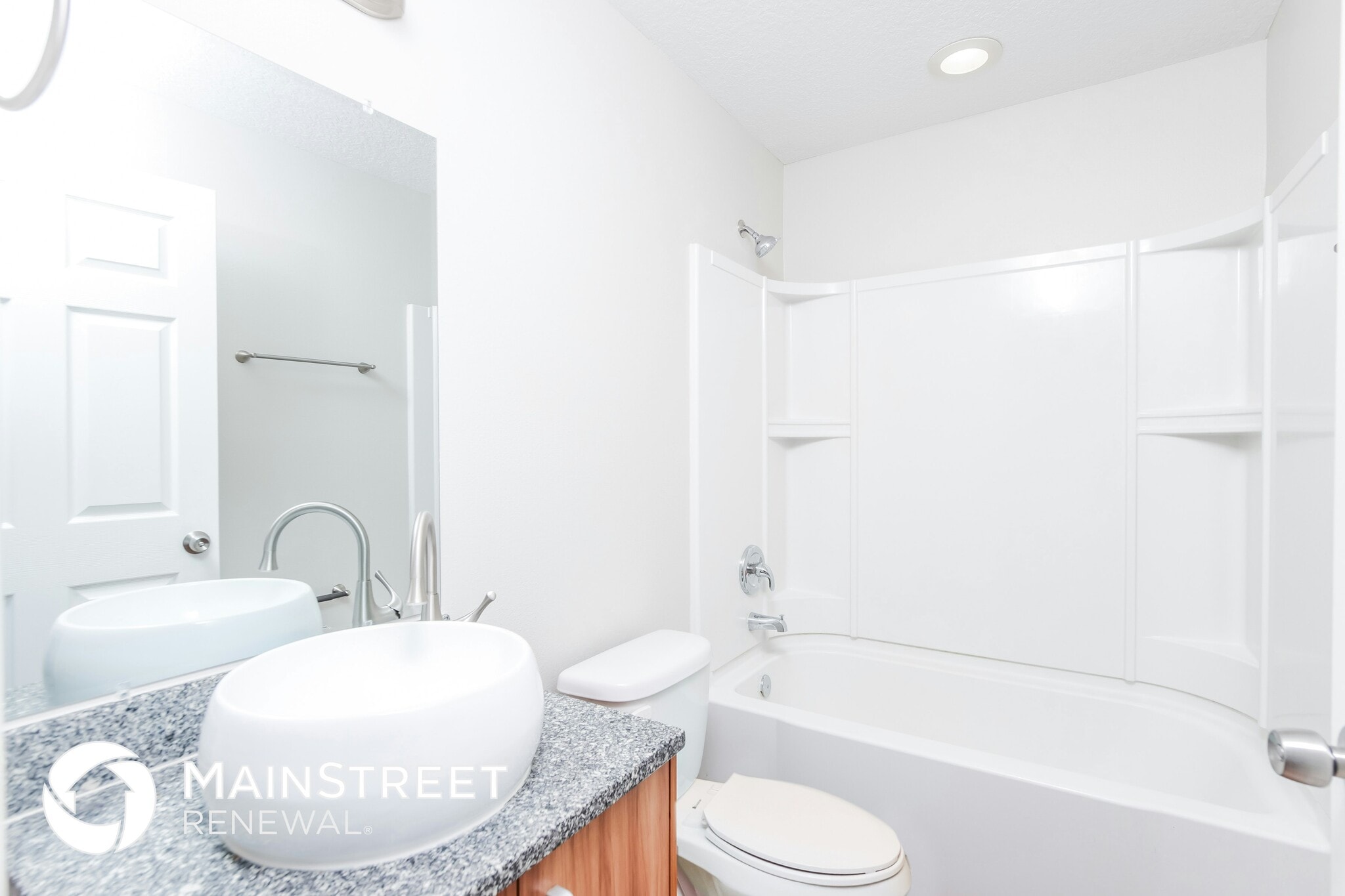 Building Photo - 3051 Fitzpatrick Ave