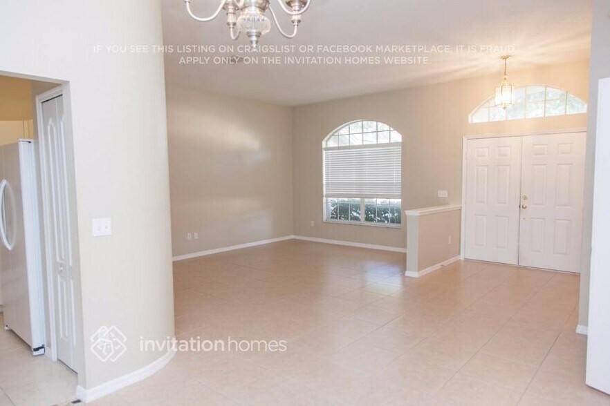 Building Photo - 8443 Ridgebrook Cir
