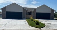 Building Photo - North 45th Addition