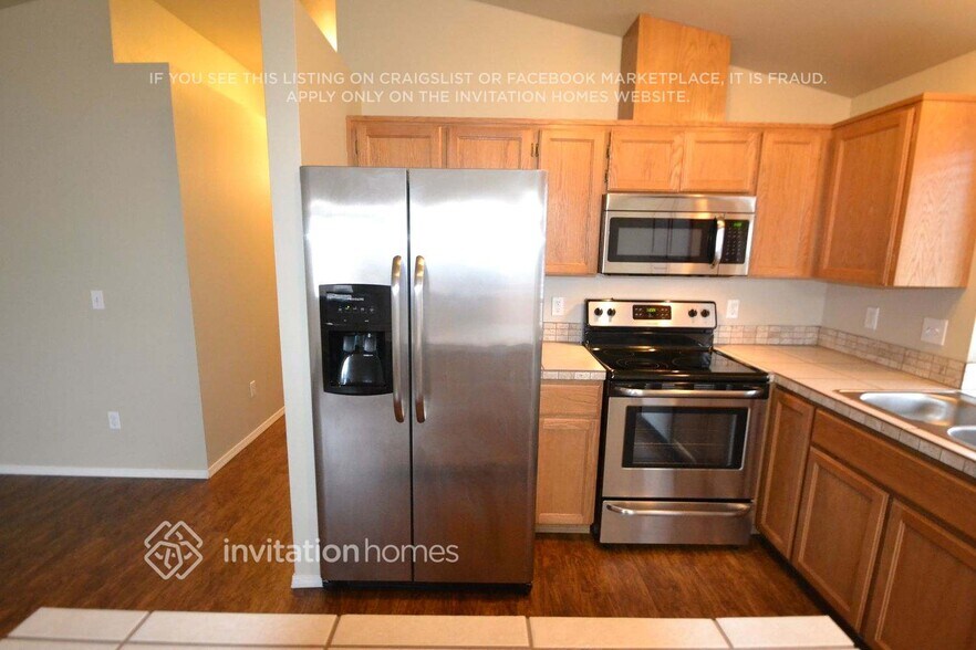 Building Photo - 4835 204th St Ct E