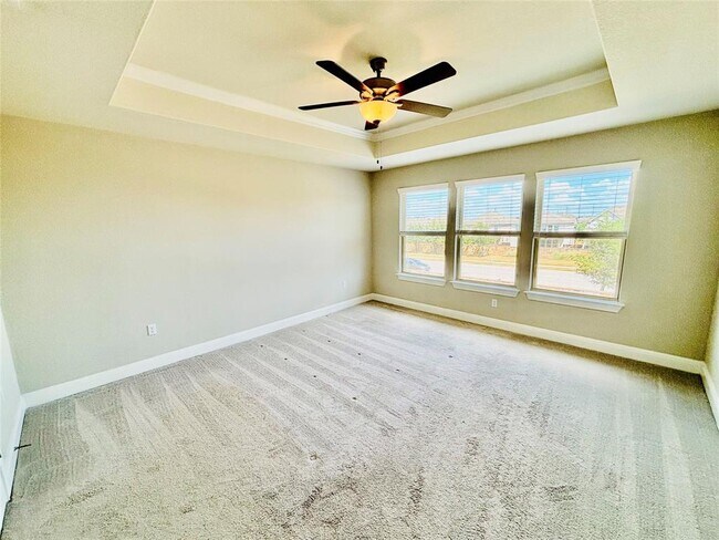 Building Photo - 14001 Salice Dr