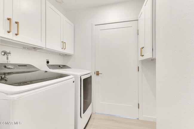 Building Photo - 24739 Vía Madera