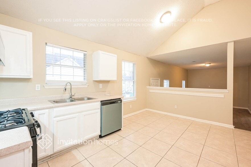 Building Photo - 4155 Waldrop Hills Dr