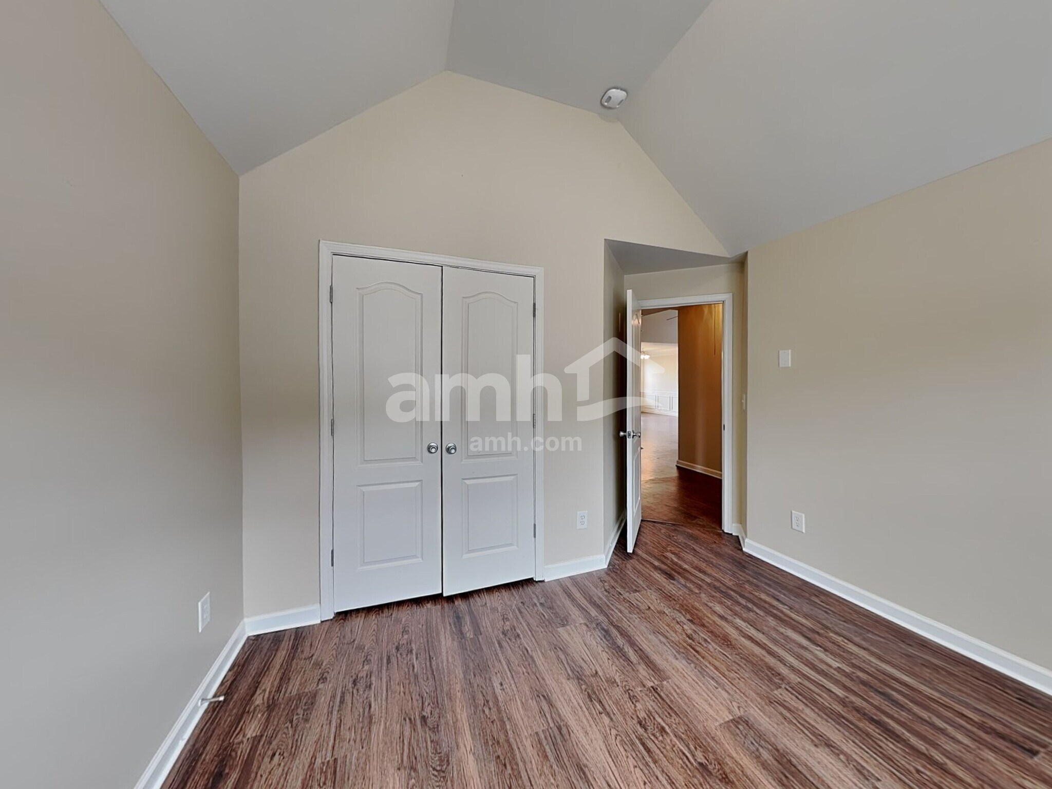 Building Photo - 143 Hawken Trail