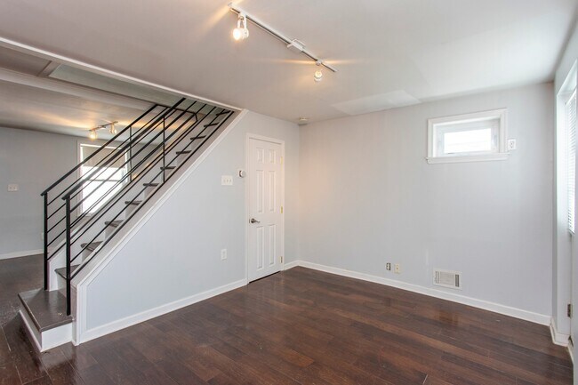 Building Photo - FISHTOWN | 2 bed/1 bath