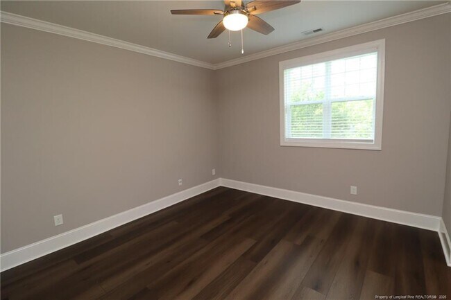 Building Photo - 2824 Plumfield Pl