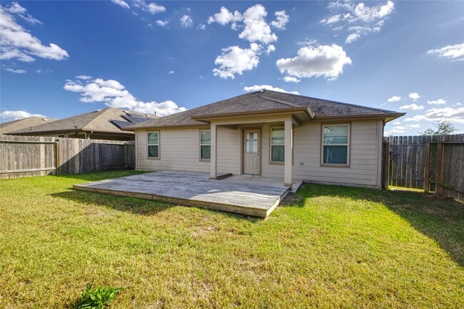 Building Photo - 707 Desert Pea Ln