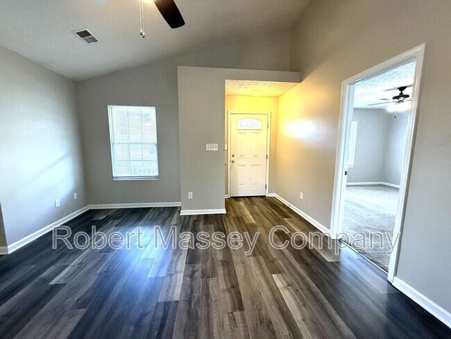 Building Photo - 7042 Shanty Creek Dr