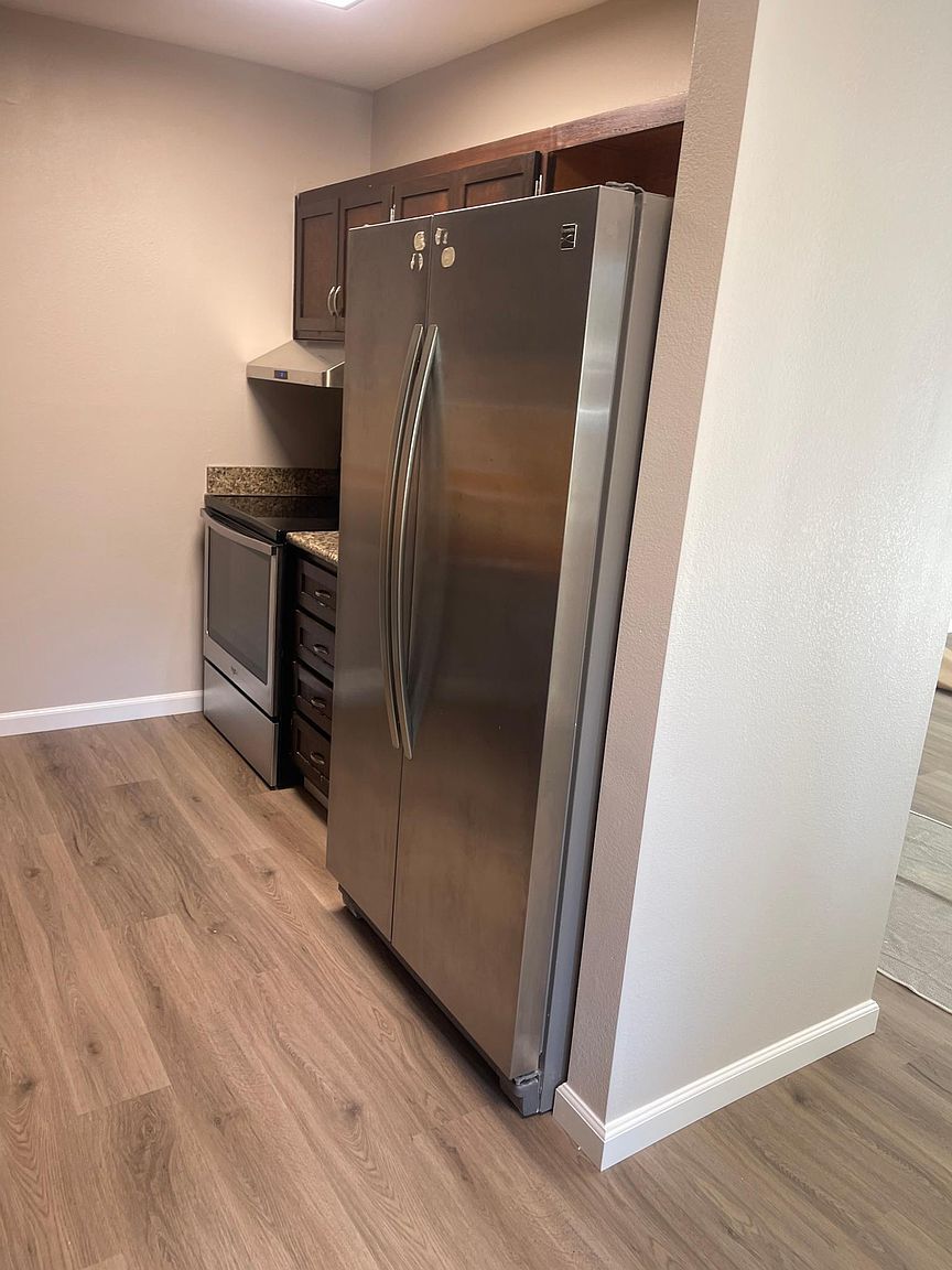 Building Photo - 2600 Jones Rd