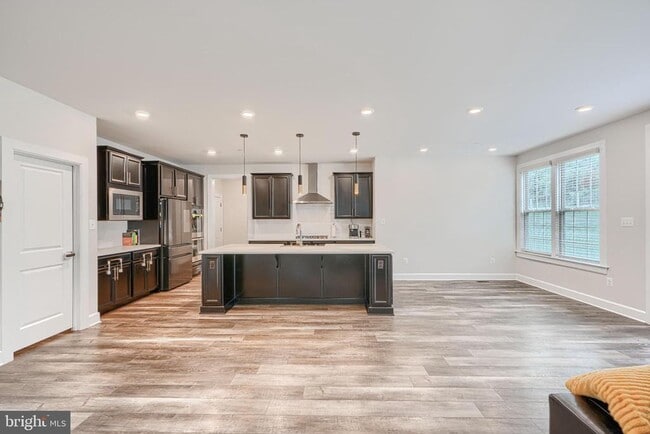 Building Photo - 7123 Starmount Ct