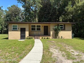 Building Photo - 645 Allen Ln