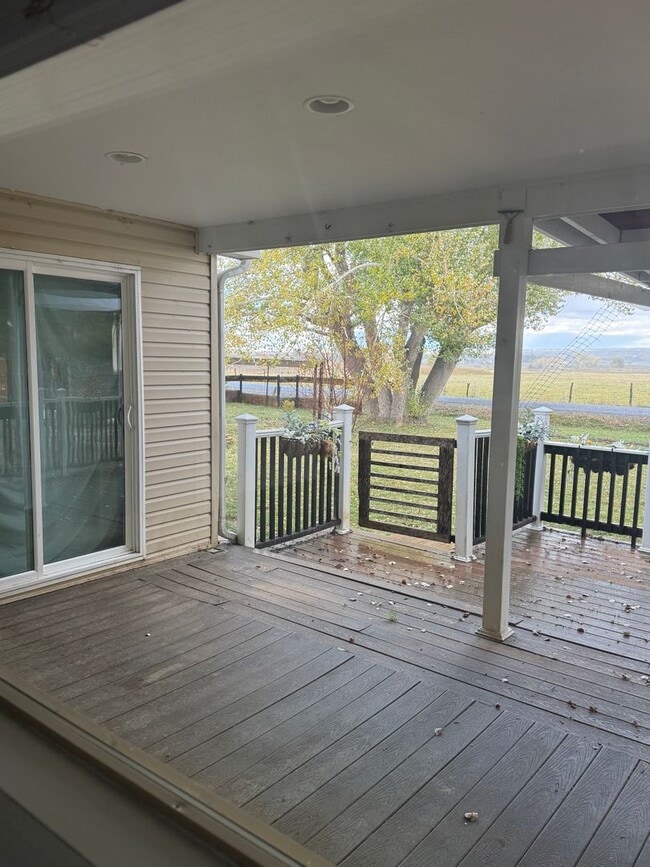 Building Photo - 28236 Co Rd H