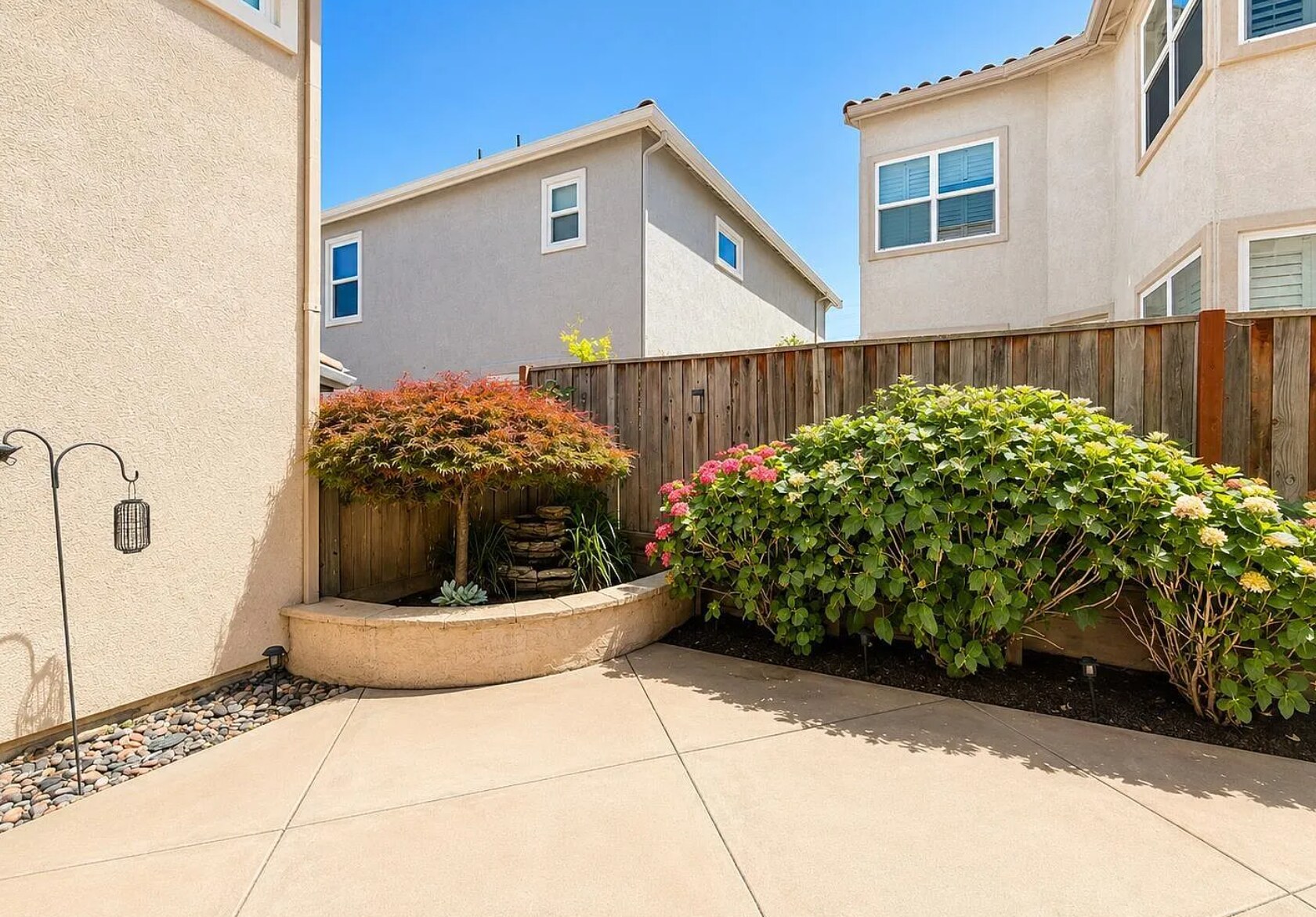 Building Photo - 5 Almond Orchard Ln