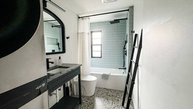 Building Photo - Modern solace meets nostalgic comfort in this stunning 3BR/3BA beauty 4800/Mo