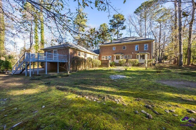 Building Photo - 5056 Wellington Dr