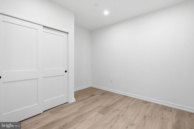 Building Photo - 1232 Chancellor St