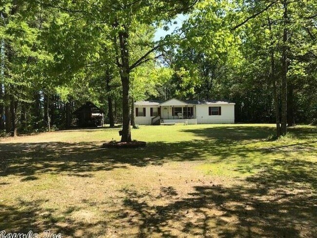 Building Photo - 3 Bedroom Single Family Home in Haskell.