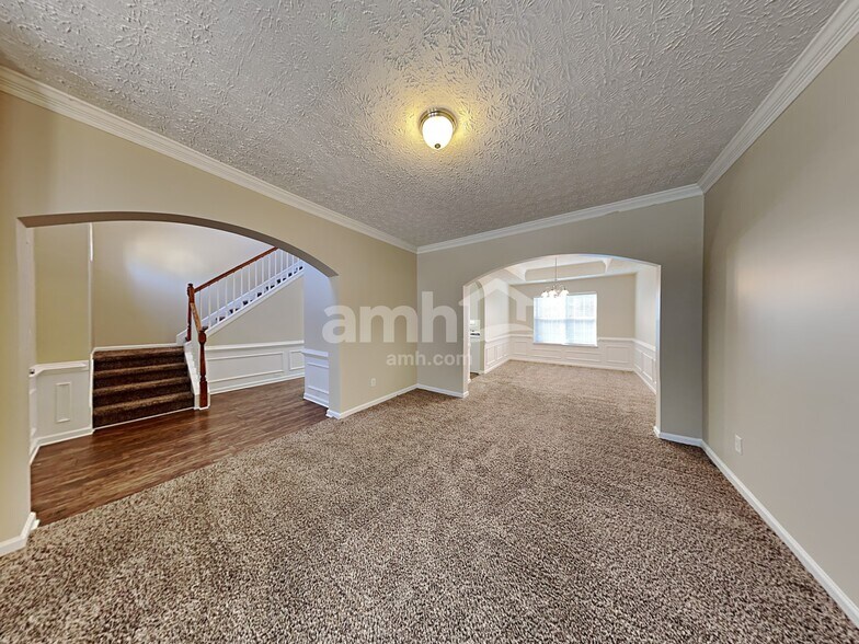 Building Photo - 531 Gables Ct