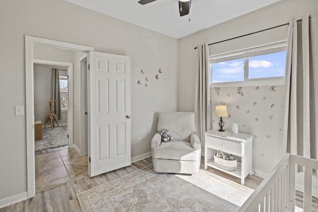 Building Photo - Spacious Home with Finished Basement, Granite Kitchen & Fenced Yard Near Fort Carson