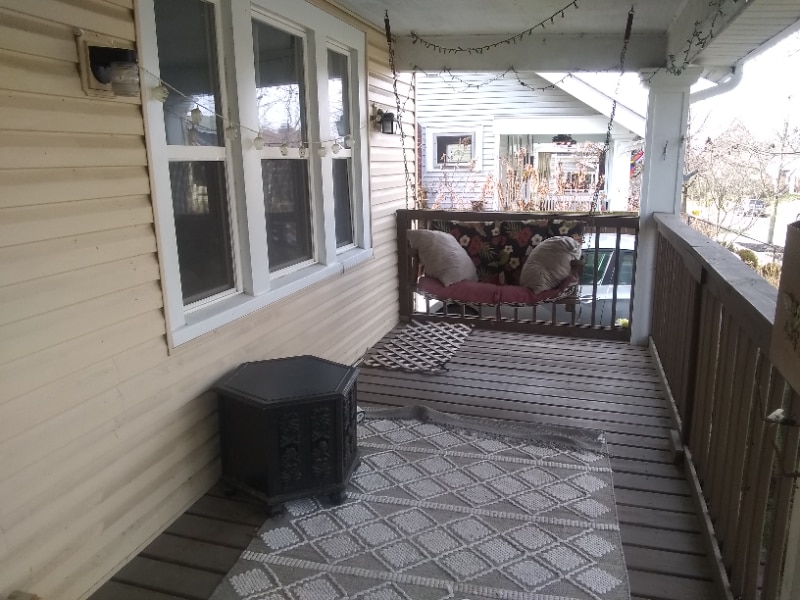 Building Photo - 167 E Longview Ave