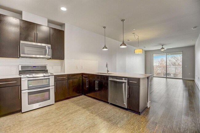 Building Photo - 2724 Treble Ln