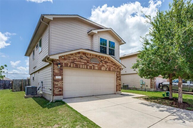 Primary Photo - 12510 Stoneridge Gap Ln
