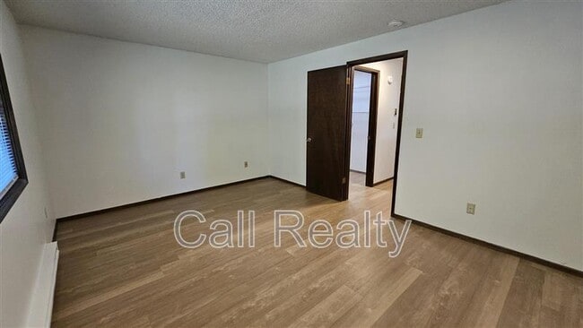 Building Photo - 26 N Arties Ct
