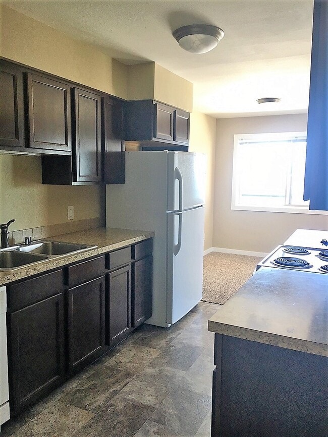 Interior Photo - 18-09: 1020 11th Street
