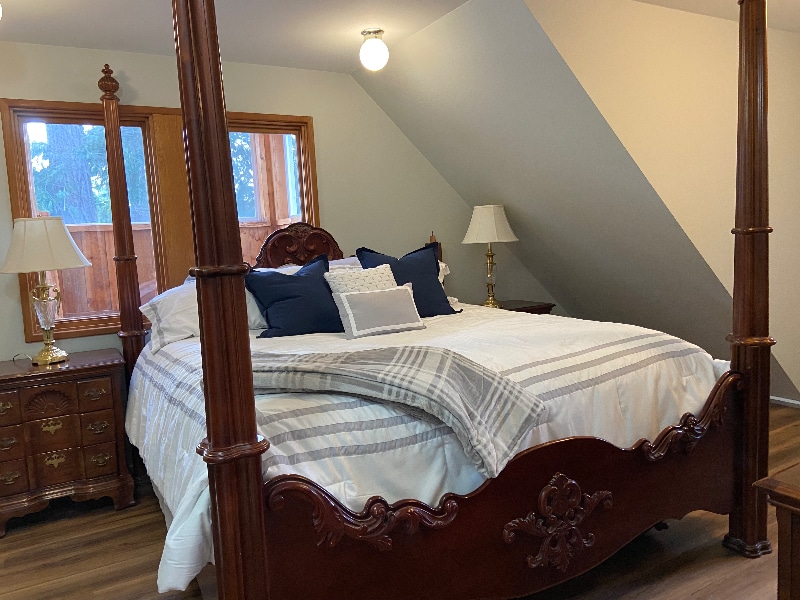 Building Photo - 204 SW Normandy Rd