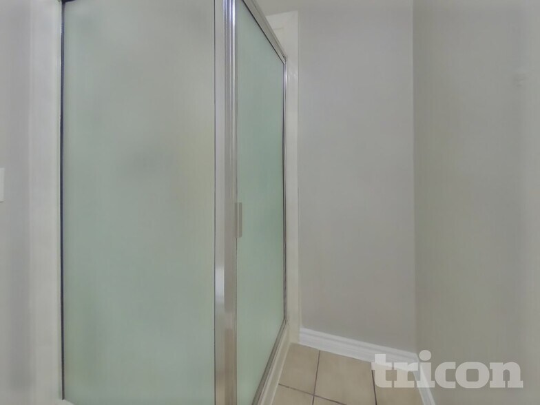 Building Photo - 3522 Tangerine St