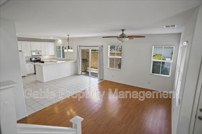 Building Photo - 27366 Dearborn Dr