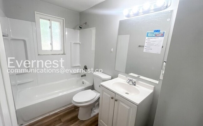 Building Photo - 5042 Bentler Dr