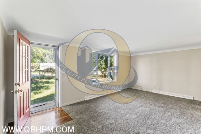 Building Photo - 3 bedroom ranch in the Kearsley School District!