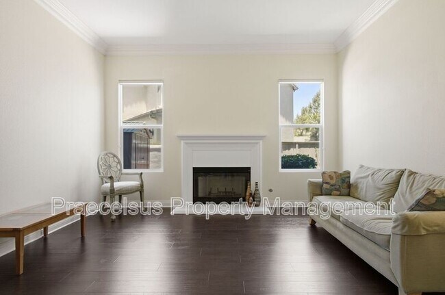 Building Photo - 2792 Camphor Ct