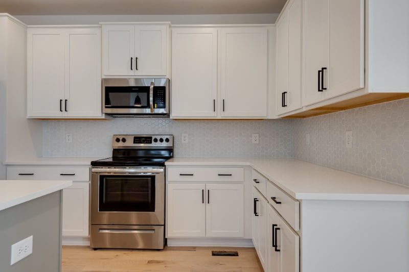 Building Photo - 214 Eisenhower Dr